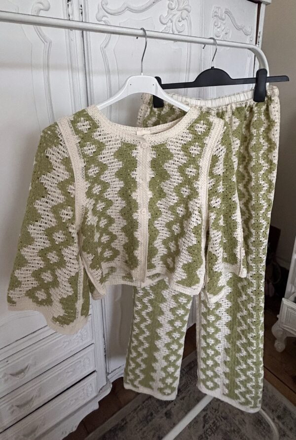 Laura 2 piece set - Image 2