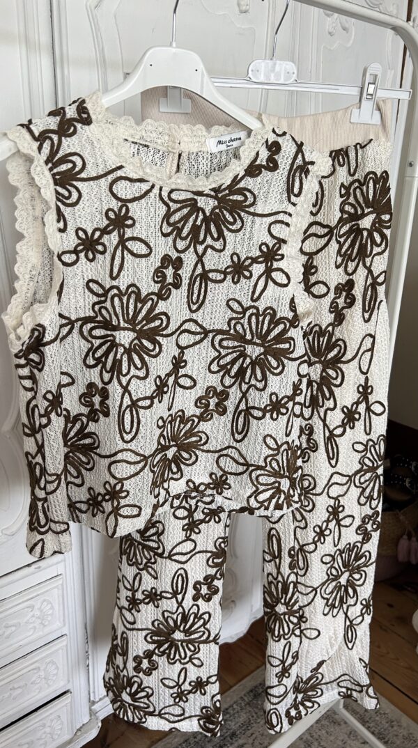 Katie 2 piece set.