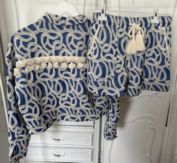 Victoria 2 piece set. - Image 2